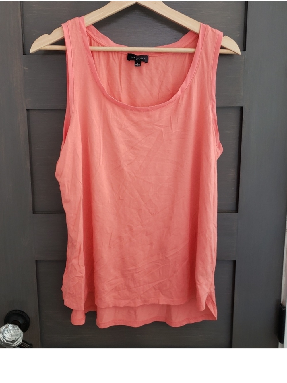 The Limited coral tank top sz L
